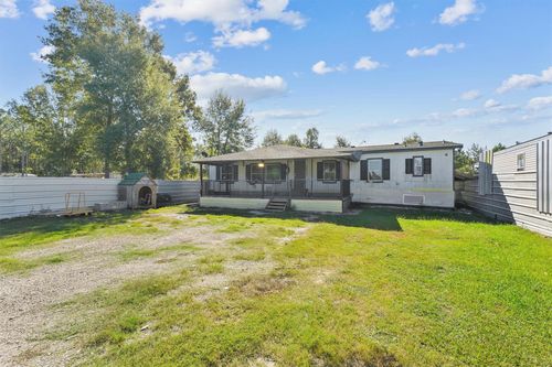 924 County Road 5021, Cleveland, TX, 77327-3543 | Card Image