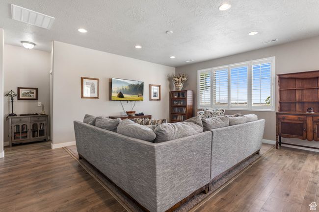 1165 W Silver Hollow Rd, House other with 3 bedrooms, 2 bathrooms and 2 parking in Syracuse UT | Image 12
