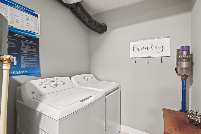 Upper level laundry room | Image 19