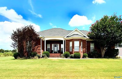 27603 Jeffrey Lee Lane, House other with 3 bedrooms, 2 bathrooms and null parking in Toney AL | Image 1