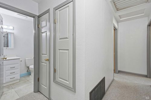 1120 Oxford Court, Dixon, CA, 95620 | Card Image