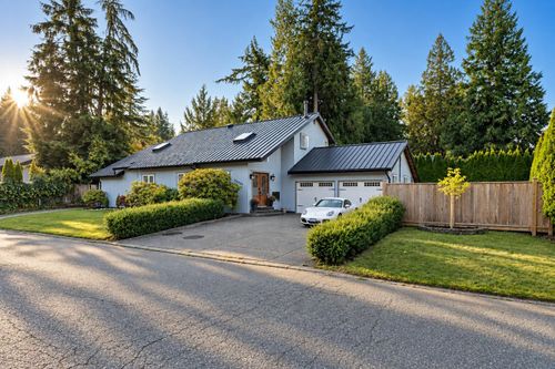 20560 45a Ave, Langley, BC, V3A5W1 | Card Image