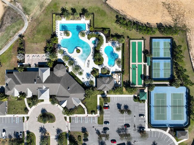 2042 Key Bay Trl, House other with 2 bedrooms, 2 bathrooms and null parking in KISSIMMEE FL | Image 27