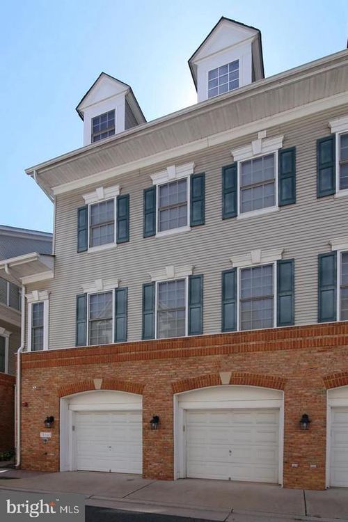 51a-7751 Milford Haven Dr, LORTON, VA, 22079-4741 | Card Image