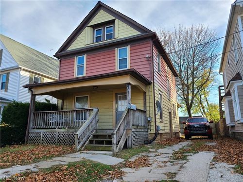 564 Carroll St, Akron, OH, 44304-1914 | Card Image