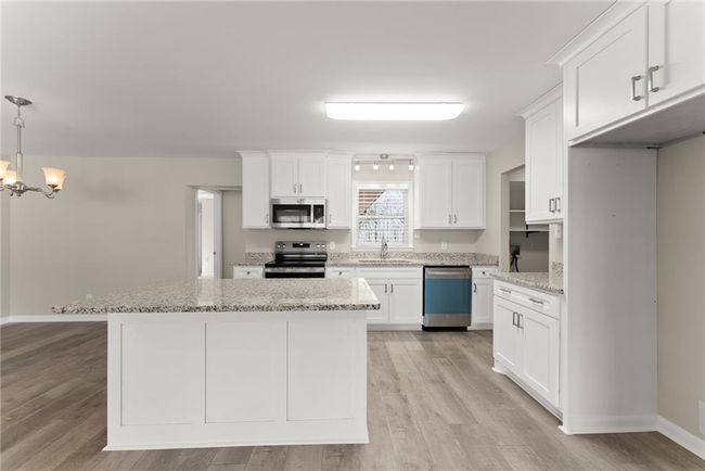 1292 Fernside Dr, House other with 4 bedrooms, 5 bathrooms and 5 parking in Toccoa GA | Image 18