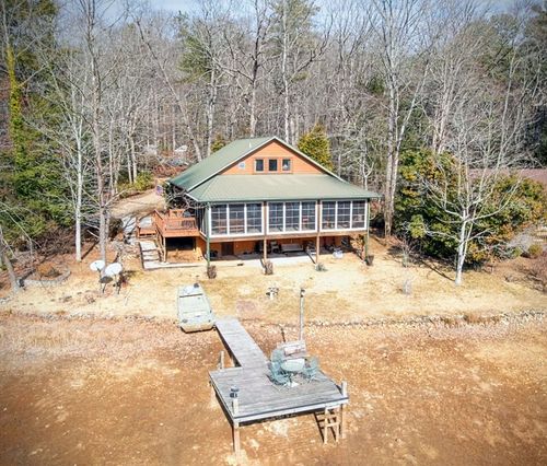 735 Chattooga Lake Rd, Mountain Rest, SC, 29664-9439 | Card Image