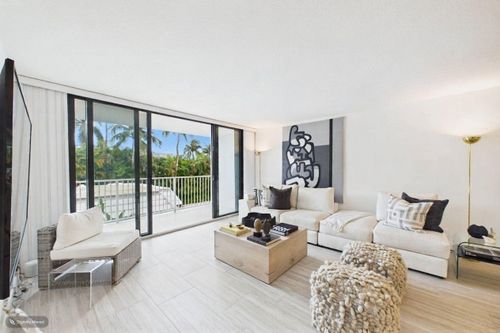 209-2860 S Ocean Blvd, Palm Beach, FL, 33480-5584 | Card Image