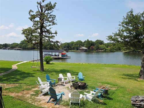 106 Lynne St, Mabank, TX, 75156-8923 | Card Image