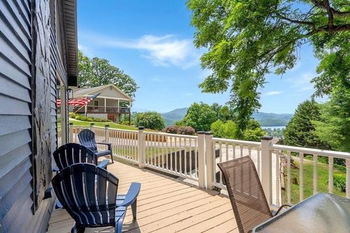 427 Mountain Dr N, Hiawassee, GA, 30546-3256 | Card Image