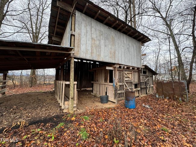 138 Berry Ridge Rd, House other with 2 bedrooms, 1 bathrooms and null parking in Jonesborough TN | Image 13