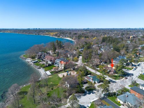 62 Maple Ave S, Mississauga, ON, L5H2R6 | Card Image