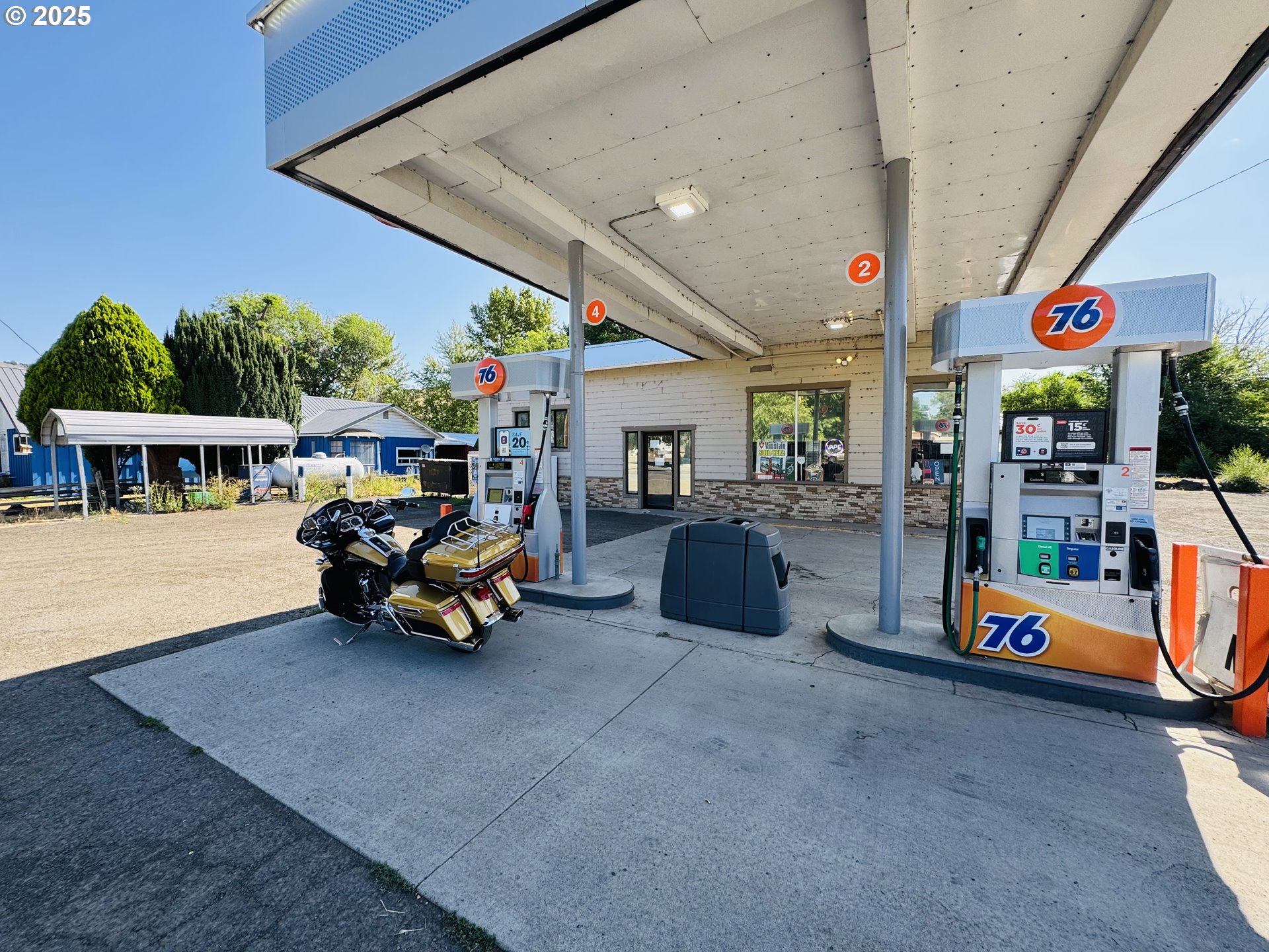 Commercial Sale in MountVernon 2
