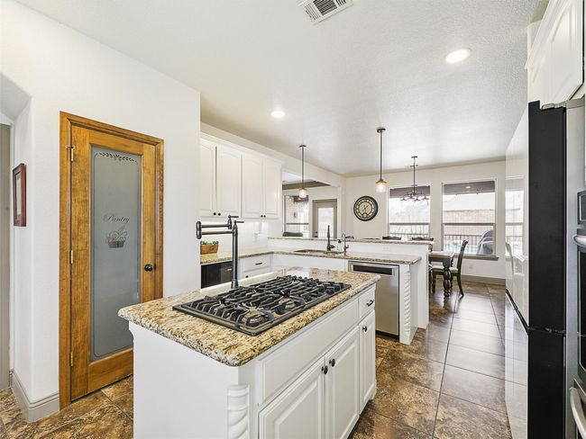 139 Rockhouse Dr, House other with 5 bedrooms, 4 bathrooms and null parking in Aledo TX | Image 7