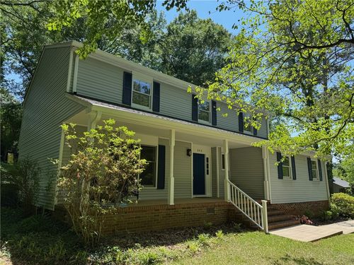 303 Lancelot Dr, Clemson, SC, 29631-2130 | Card Image