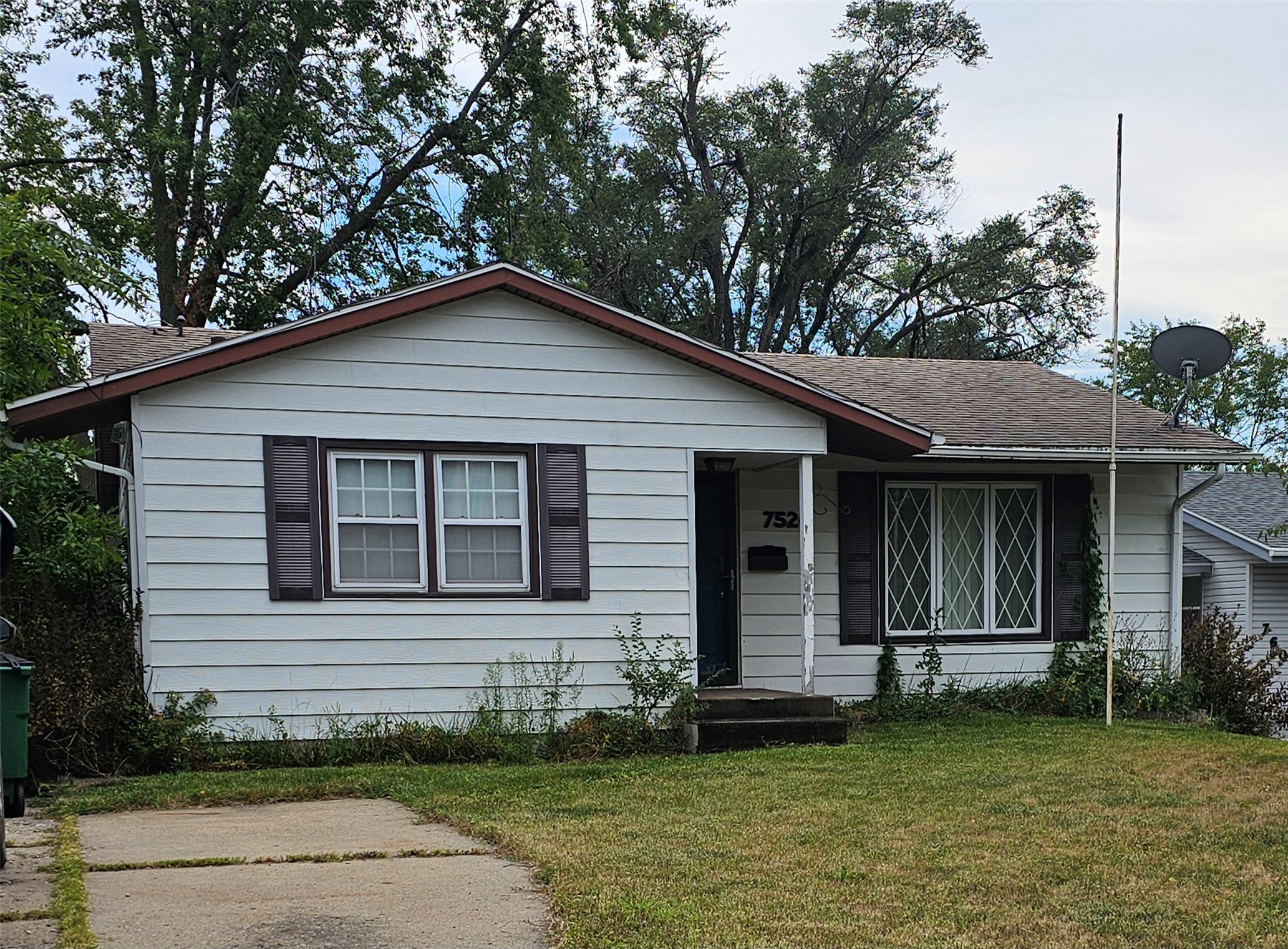 Wilden Dr, Urbandale, IA 50322