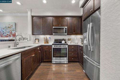 702 Jetty Dr, Richmond, CA, 94804-4233 | Card Image