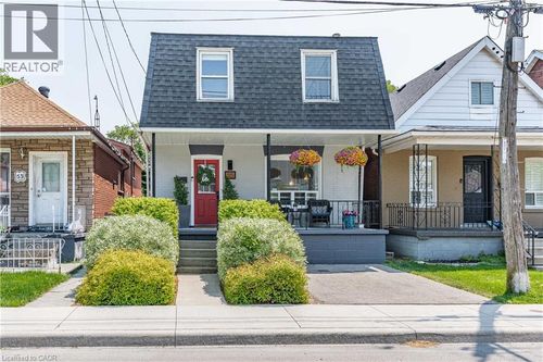 55 E 22nd St, Hamilton, ON, L8V2V4 | Card Image