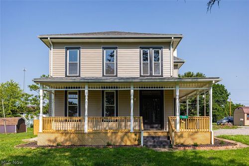 7855 East St, Adamsville, OH, 43802-9767 | Card Image