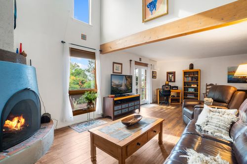 2996 Plaza Azul, Santa Fe, NM, 87507-5338 | Card Image