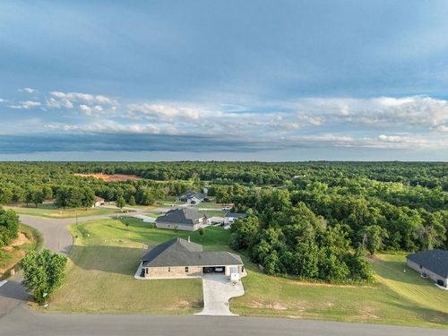 10301 Dove Crossing Rd, Newalla, OK, 74857-6637 | Card Image
