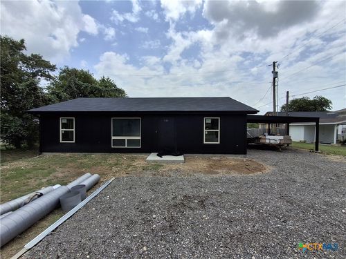 506 E Avenue R, Belton, TX, 76513-4333 | Card Image