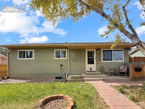 3206 Canterbury Lane, Pueblo, CO, 81005 | Card Image