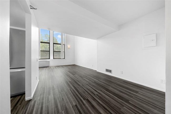 Dining area next to kitchen | Image 9