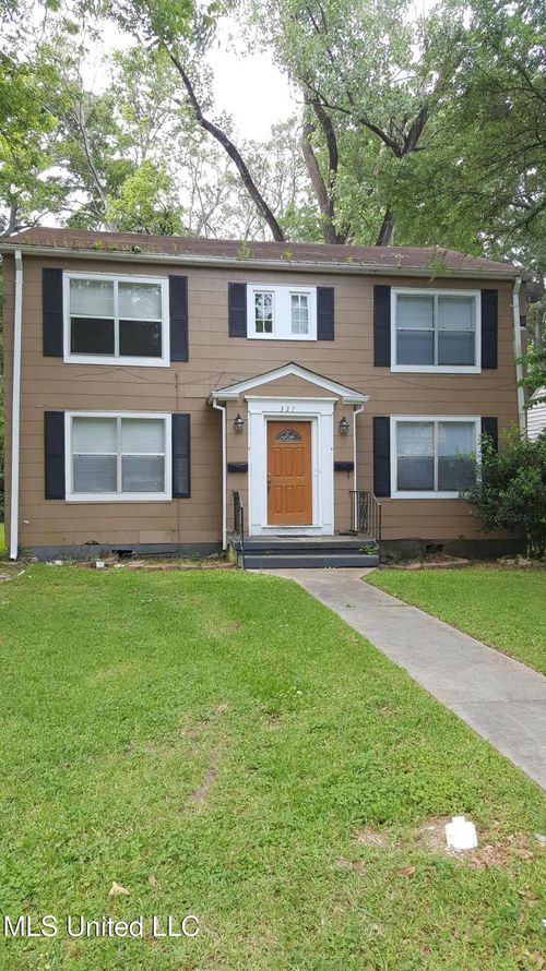 a-327 Decelle St, Jackson, MS, 39216-3102 | Card Image