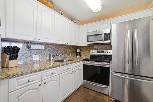 482 Fanshaw L, Boca Raton, FL, 33434-3062 | Card Image