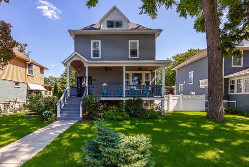 3239 Wesley Ave, Berwyn, IL, 60402-3413 | Card Image