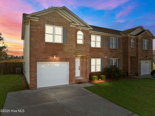 a-305 S Pointe Dr, Winterville, NC, 28590-9959 | Card Image