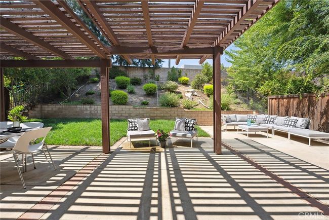 Backyard patio | Image 35