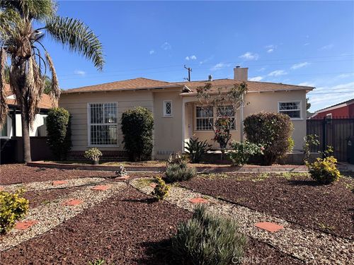 9726 Kauffman Ave, South Gate, CA, 90280-5161 | Card Image