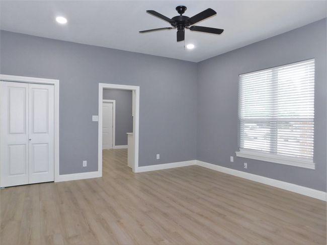1422 N Locust St, Home with 1 bedrooms, 1 bathrooms and null parking in Denton TX | Image 9