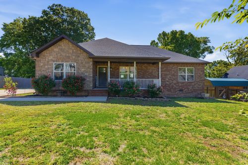 100 Mockingbird Ln, Hartsville, TN, 37074-1466 | Card Image