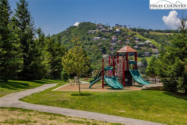 Beech Mountain Playground | Image 37