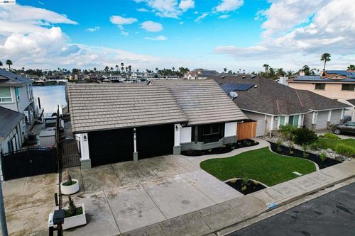 5653 Drakes Dr, Discovery Bay, CA, 94505-9373 | Card Image