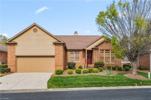 913 Flicker Ln, High Point, NC, 27262-7409 | Card Image