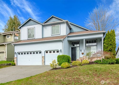 19204 Evergreen Dr, Bonney Lake, WA, 98391-8437 | Card Image