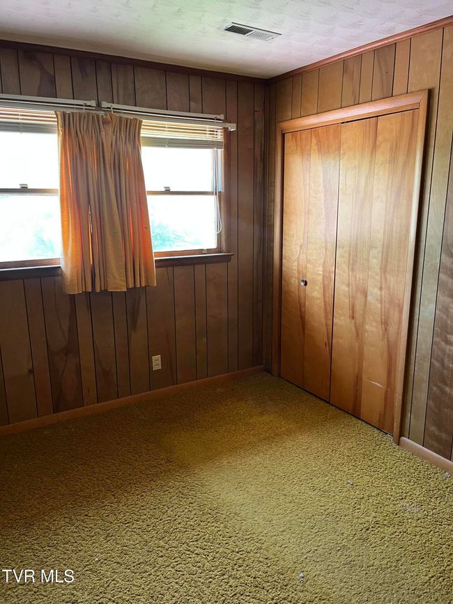 211 Overview Loop, House other with 3 bedrooms, 3 bathrooms and null parking in Jonesville VA | Image 26
