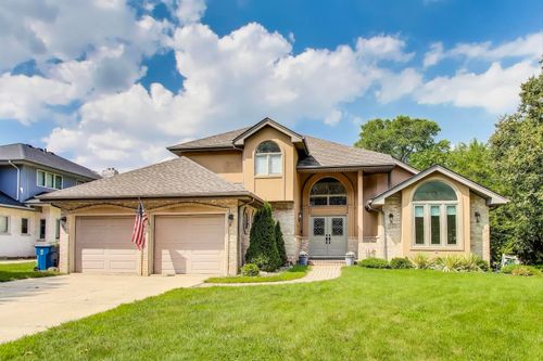 8990 W 99th St, Palos Hills, IL, 60465-1194 | Card Image