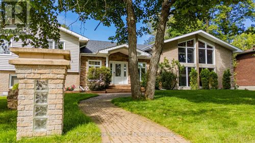 112 Wallace Heights Drive, North Bay (Airport), ON, P1C1E6 | Card Image