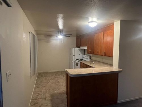 1020 Dolores St, Livermore, CA, 94550-4749 | Card Image