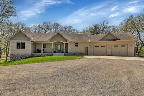 19448 Rosemary Rd, Paynesville, MN, 56362-9799 | Card Image