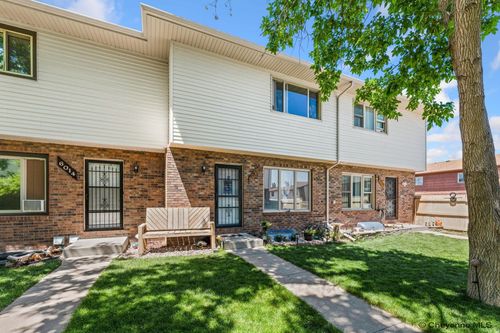 6016 Osage Ave, Cheyenne, WY, 82009-3913 | Card Image