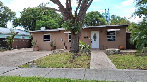 1-706 Ne 3rd Ave, Pompano Beach, FL, 33060-6118 | Card Image