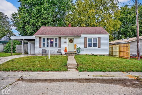 721 Pershing St, Seymour, IN, 47274-1217 | Card Image