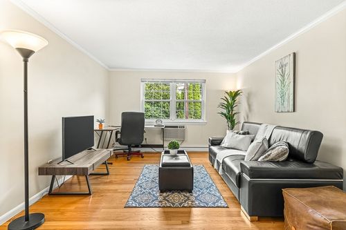 apt-6-10 Colonial Village Dr, Arlington, MA, 02474-3939 | Card Image