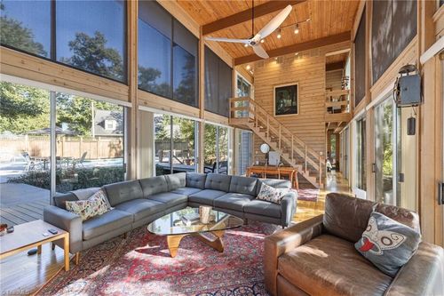 1112 Riverwood Dr, Lexington, NC, 27292-8860 | Card Image